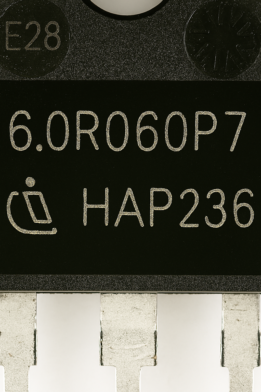 Транзистор IPW60R060P7 (TO-247)