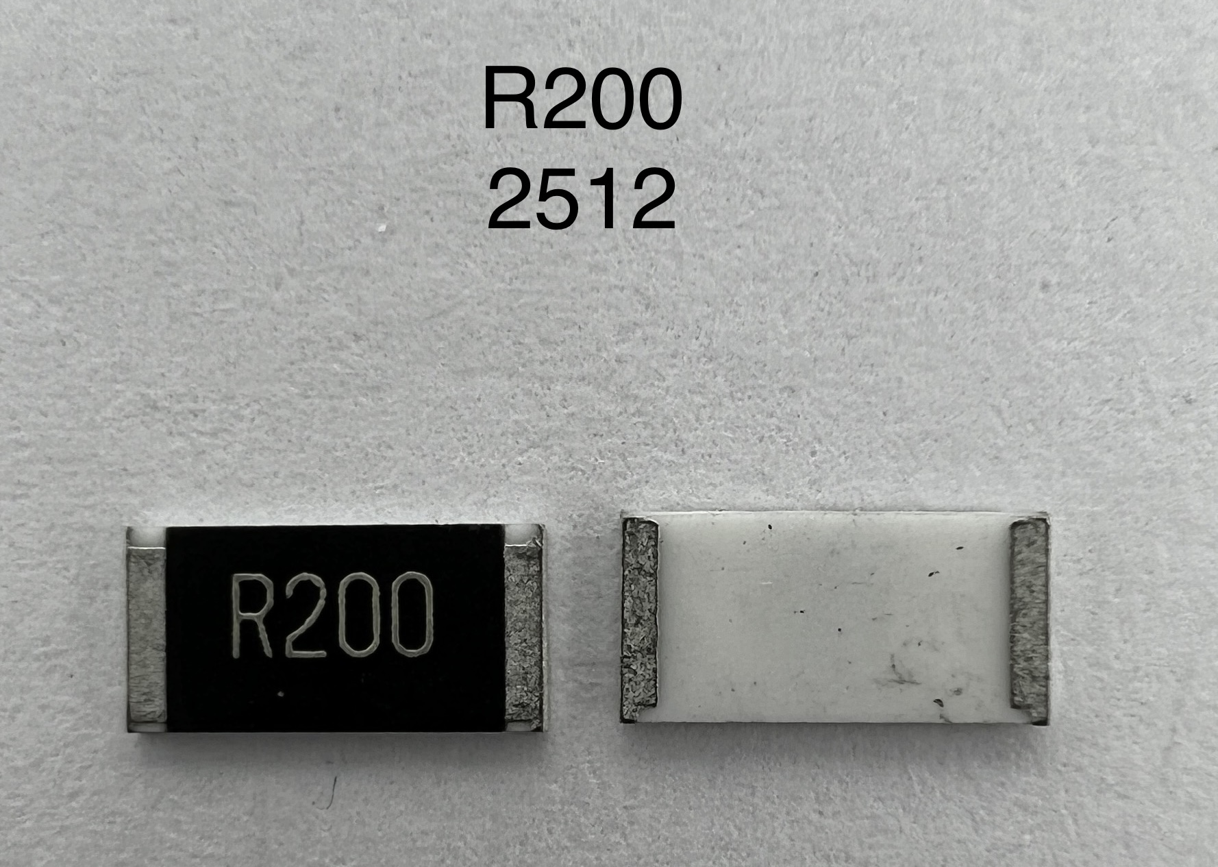 Резистор R200 SMD, корпус 2512 (1 Watt)