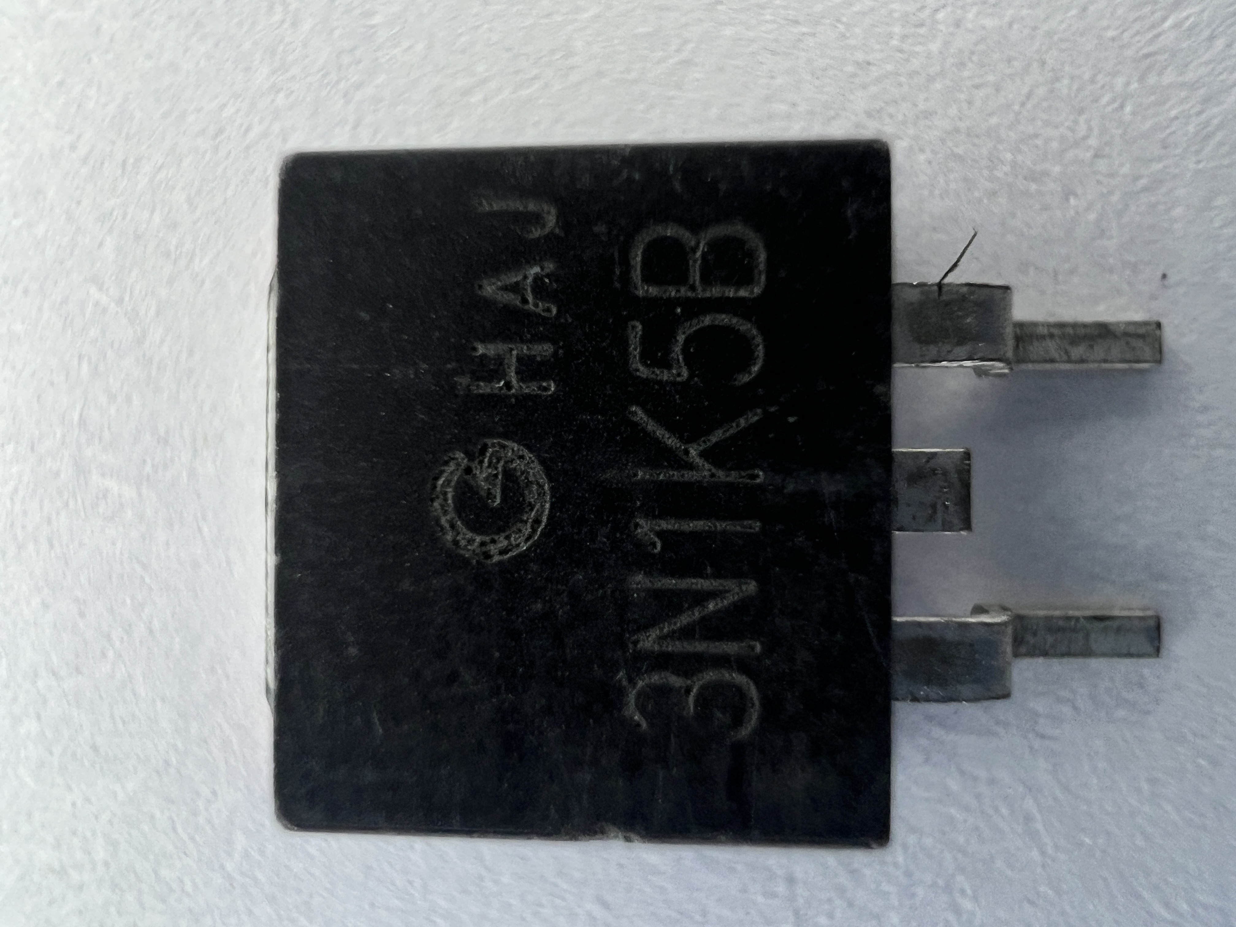 Транзистор BL3N1K5B (TO-263) 3N1K5B
