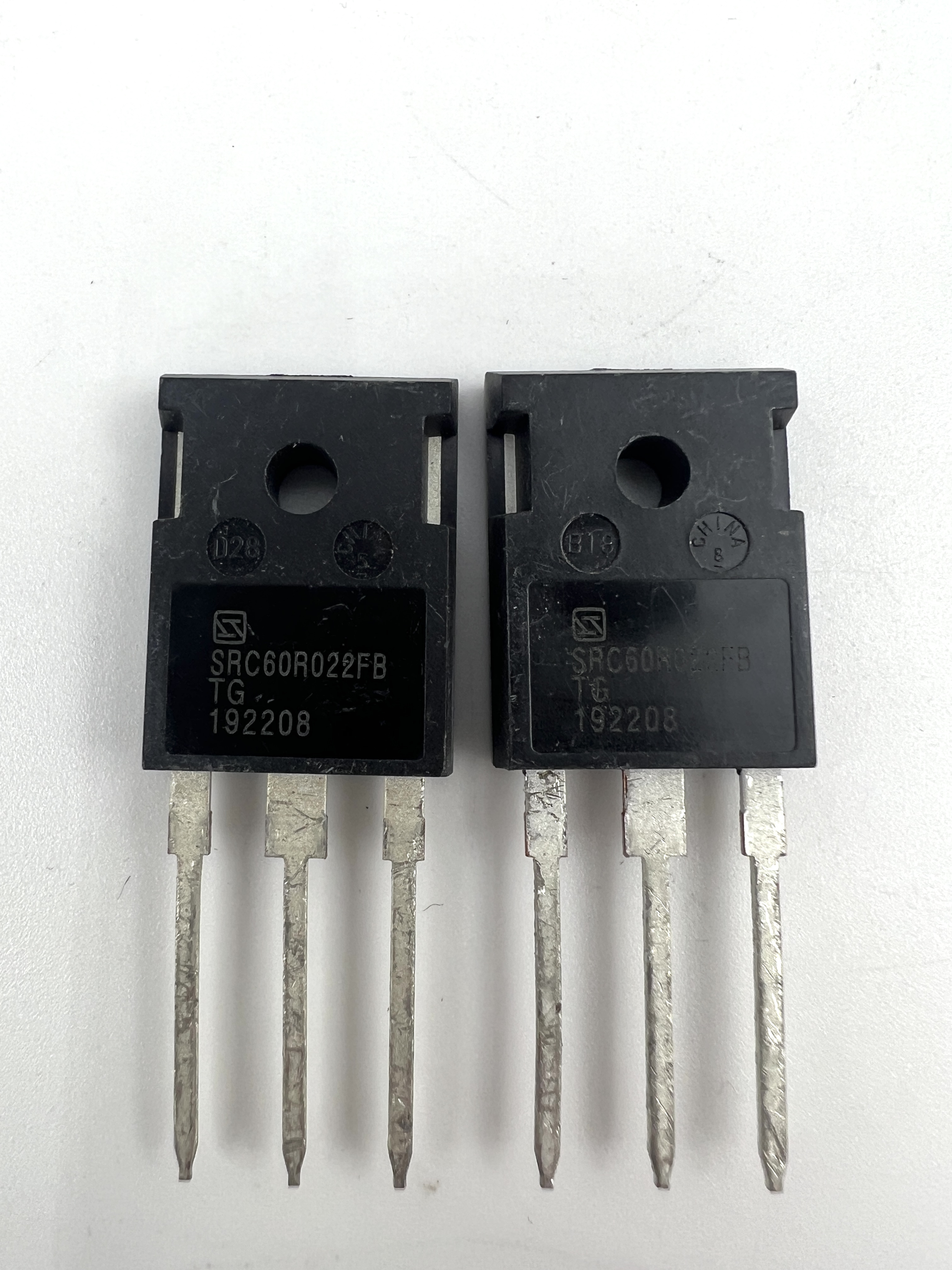 Транзистор SRC60R022FB (TO-247)
