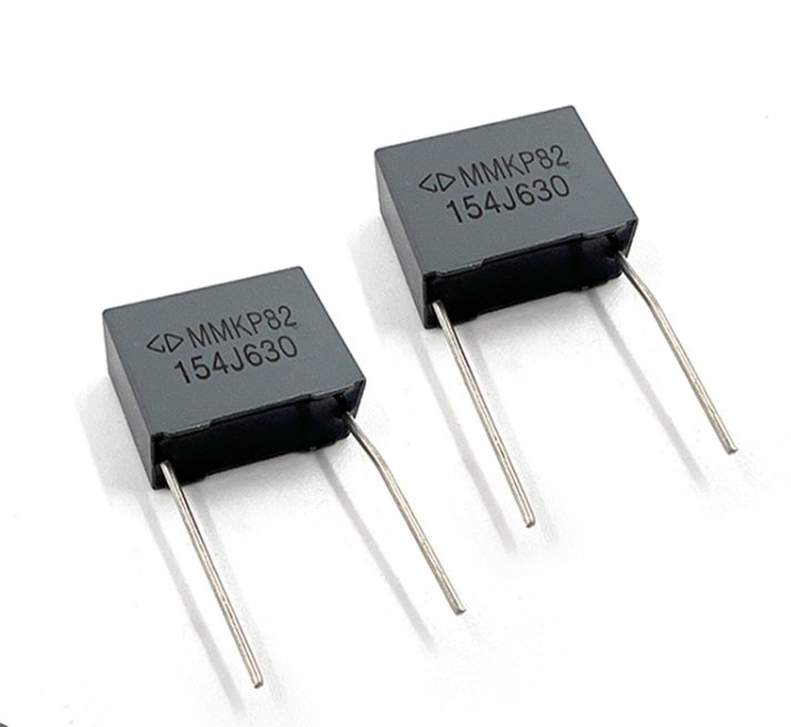 Конденсатор MMKP-82 154J 630 В