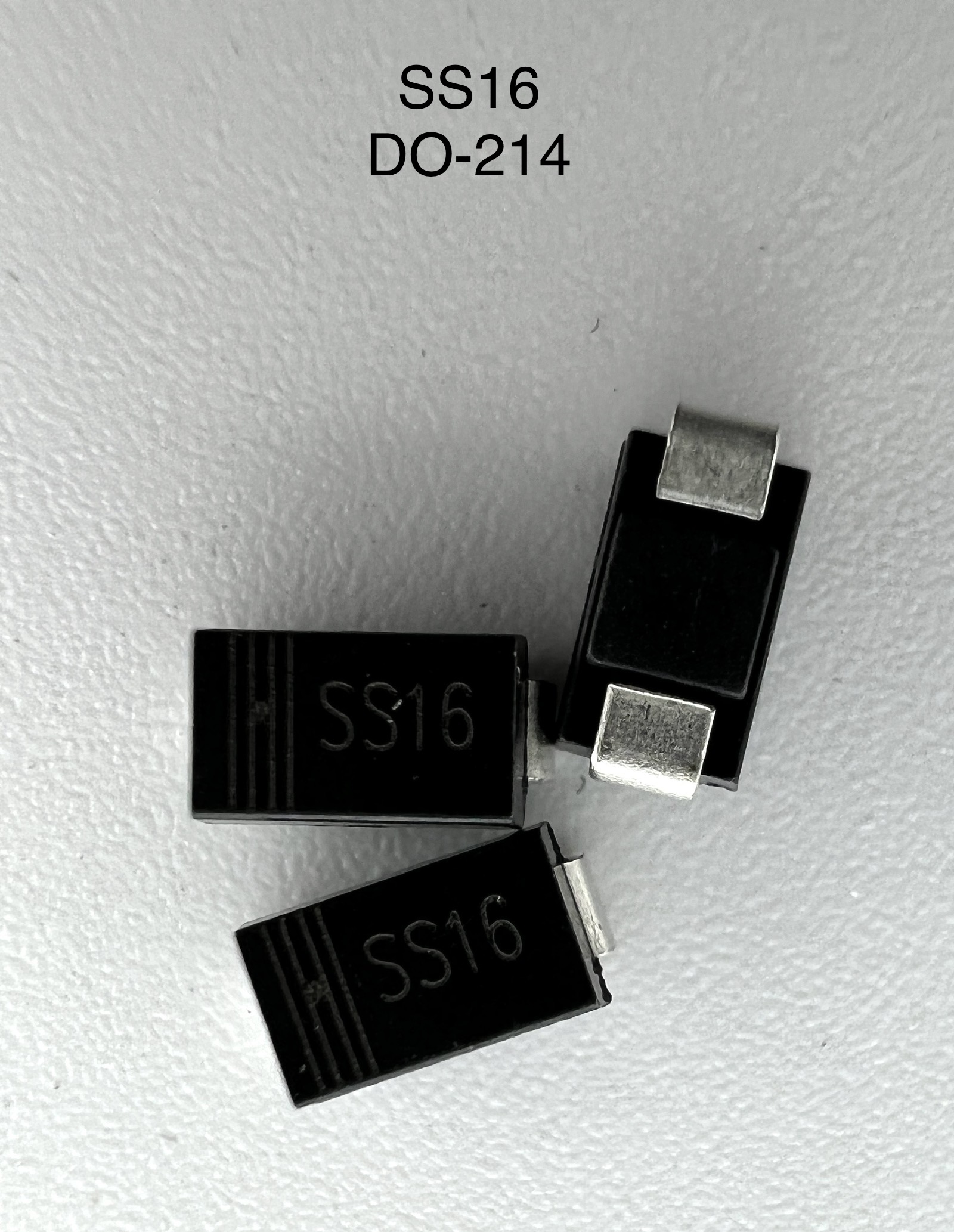 Диод SS16 (DO-214) SMA
