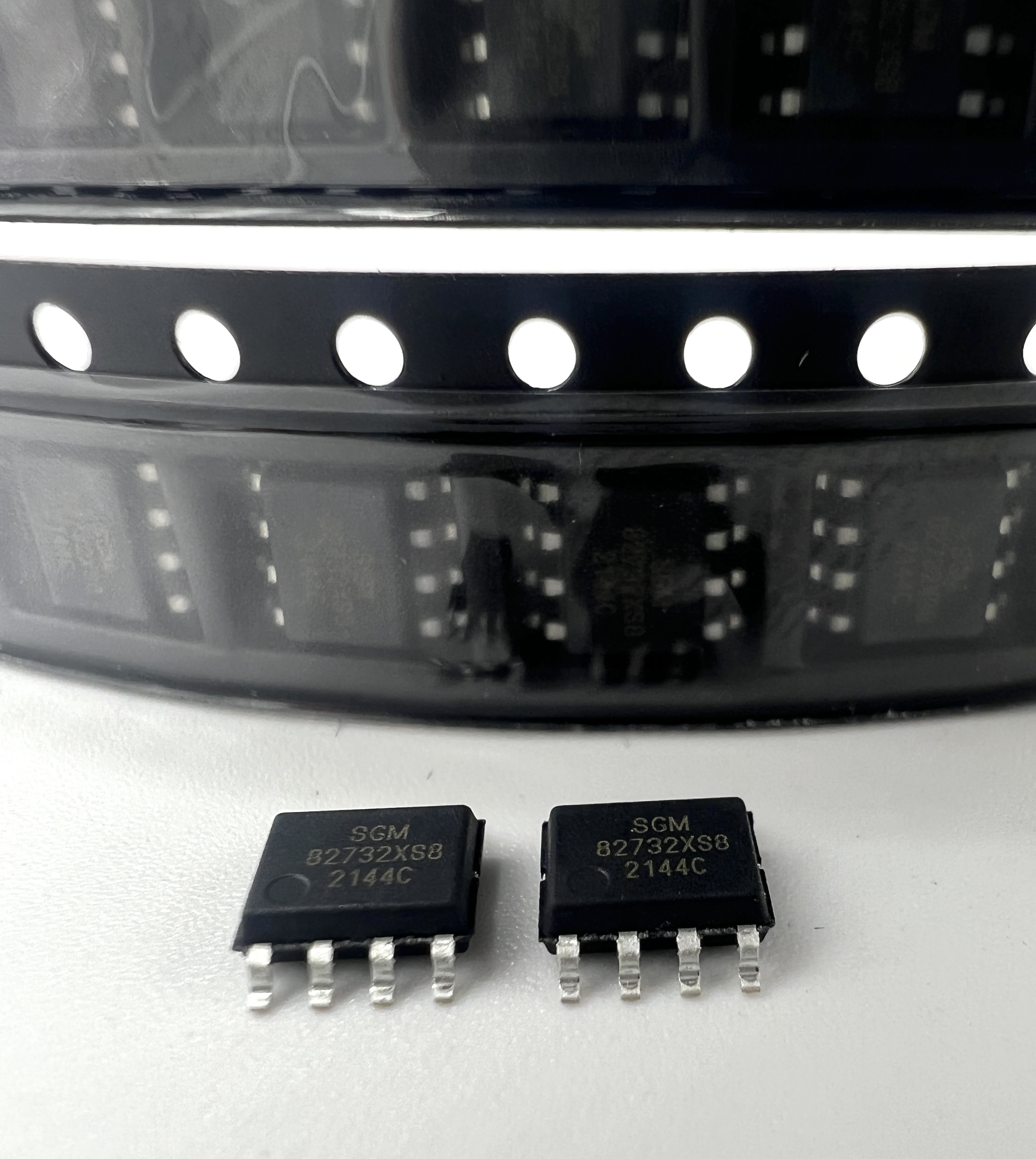 Микросхема SGM8273-2XS8 (SOIC-8)