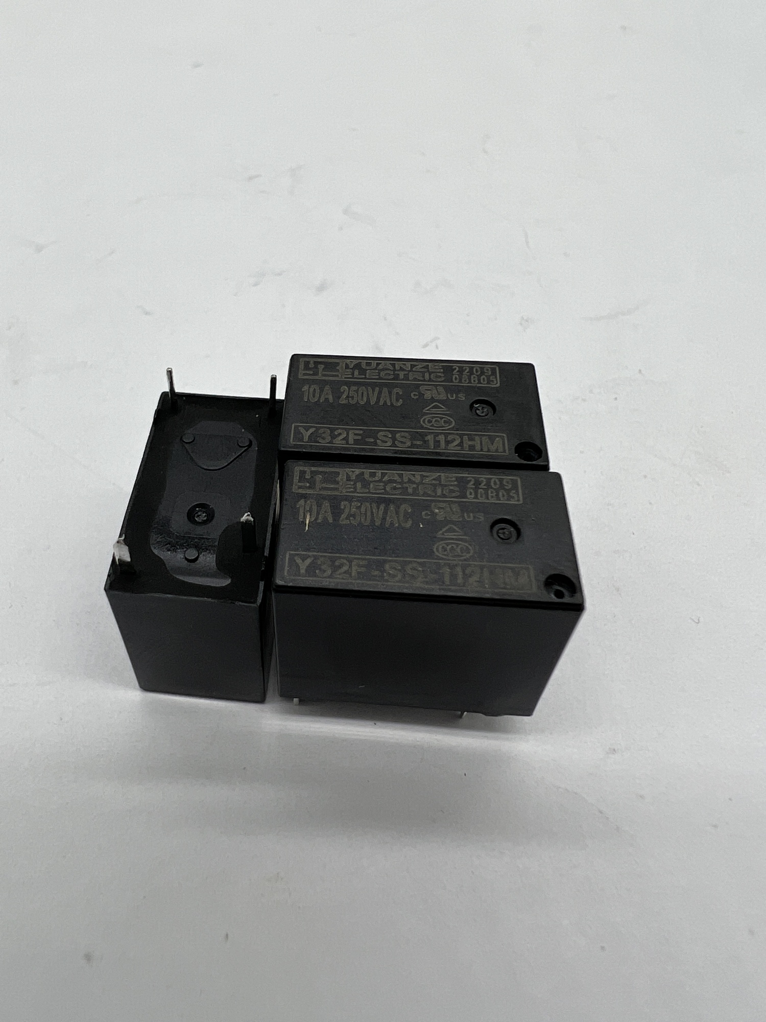 Реле Y32F-SS-112HM