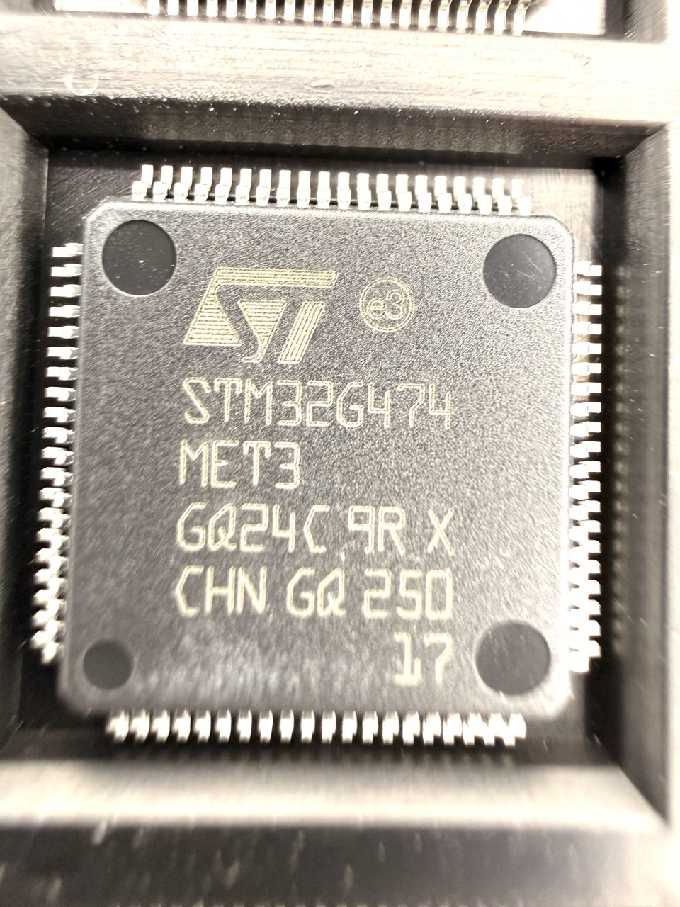 Микросхема STM32G474ME (LQFP80)