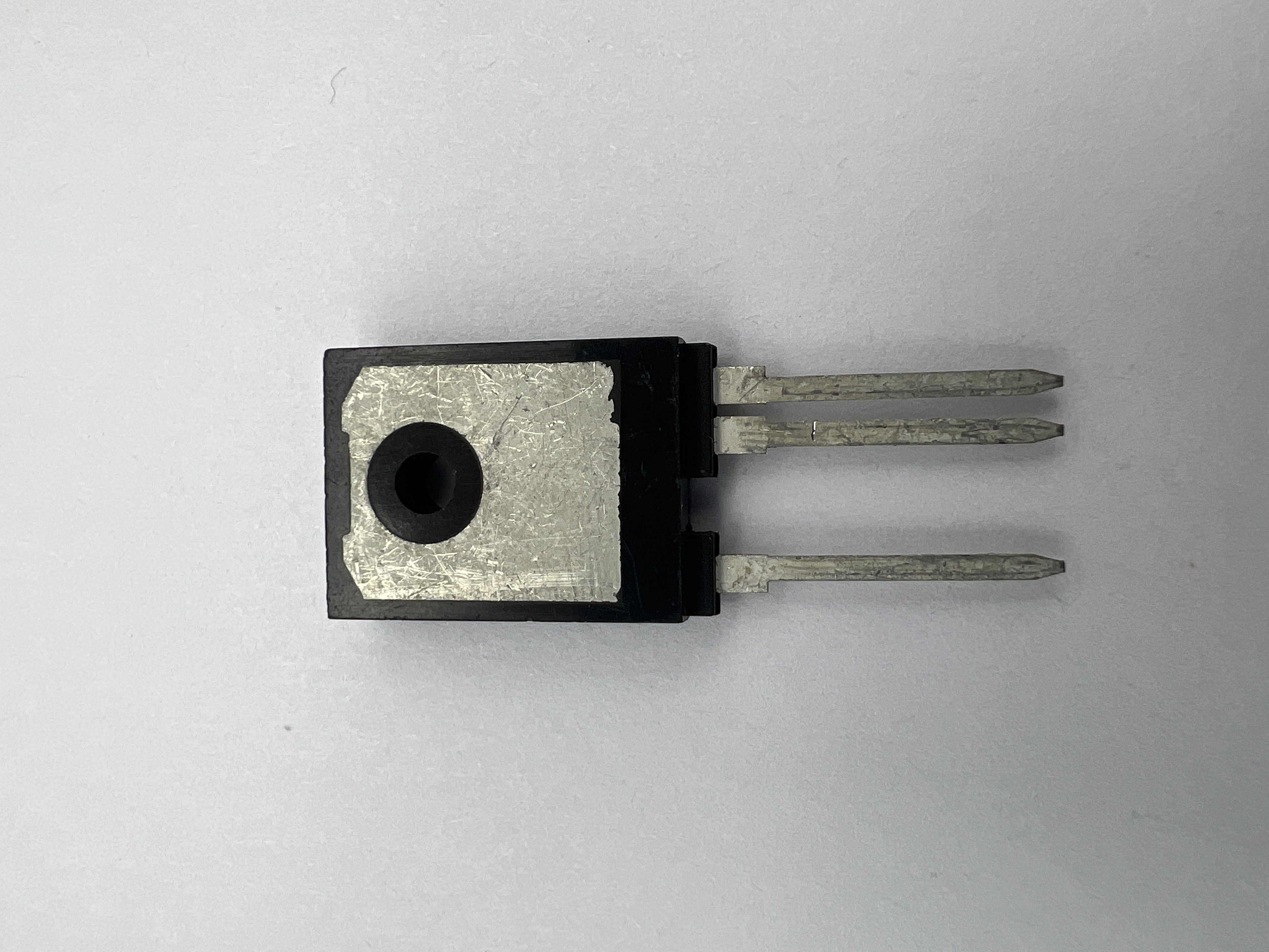 Транзистор IXYH30N450HV (TO-247HV) 4500 В 60 А
