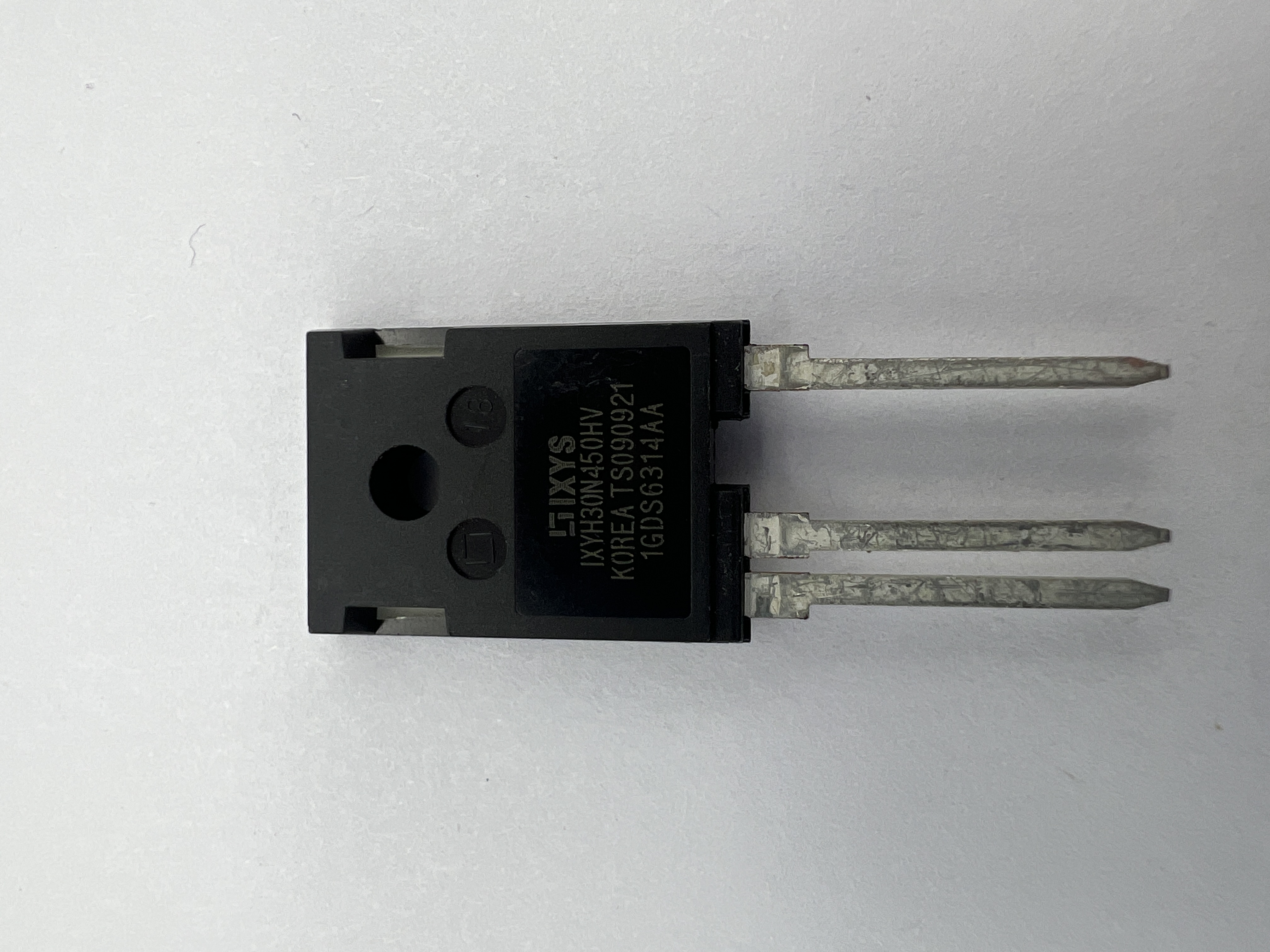 Транзистор IXYH30N450HV (TO-247HV) 4500 В 60 А