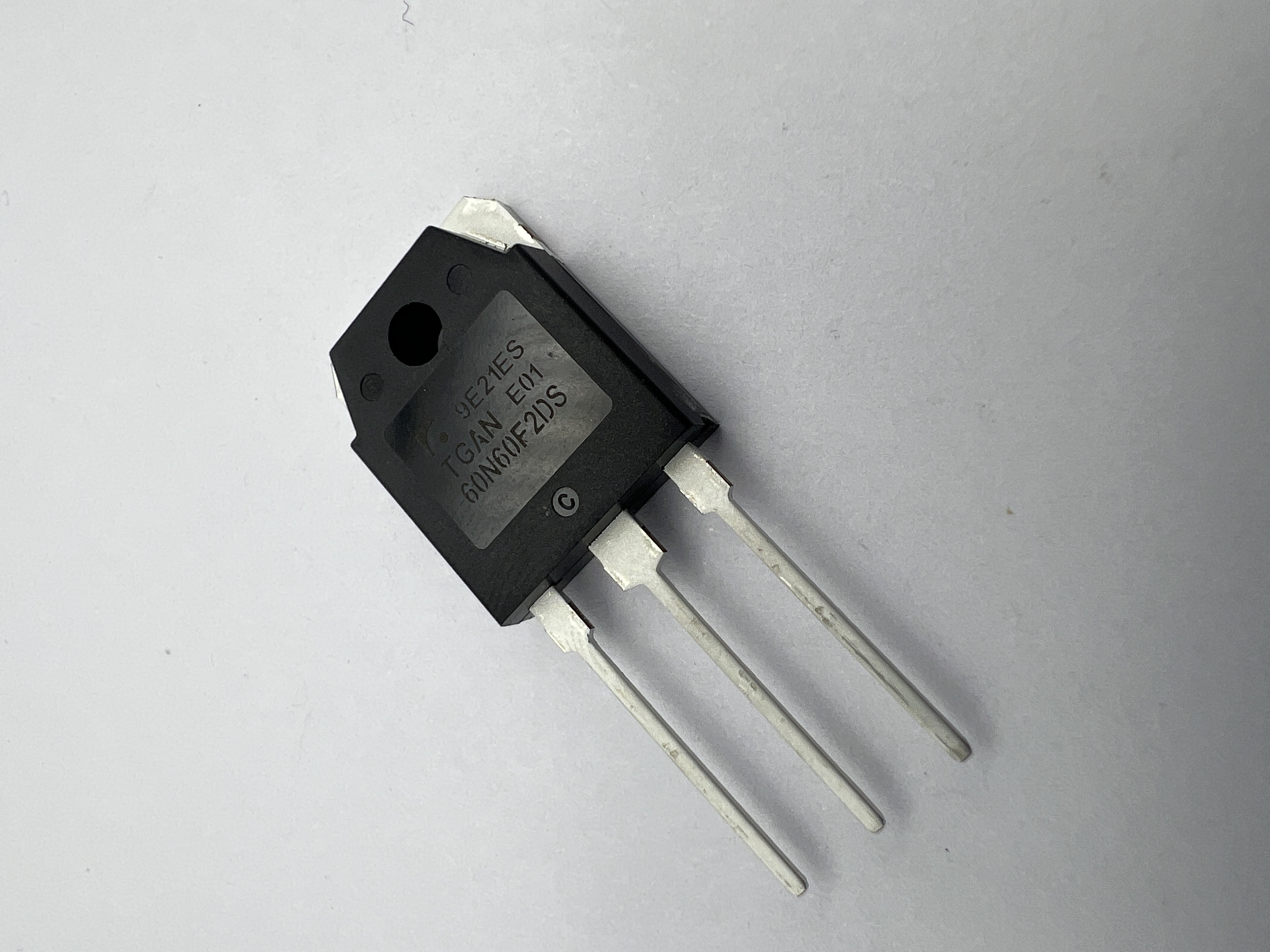 Транзистор TGAN60N60F2DS (TO-3P) 600 В, 120 А