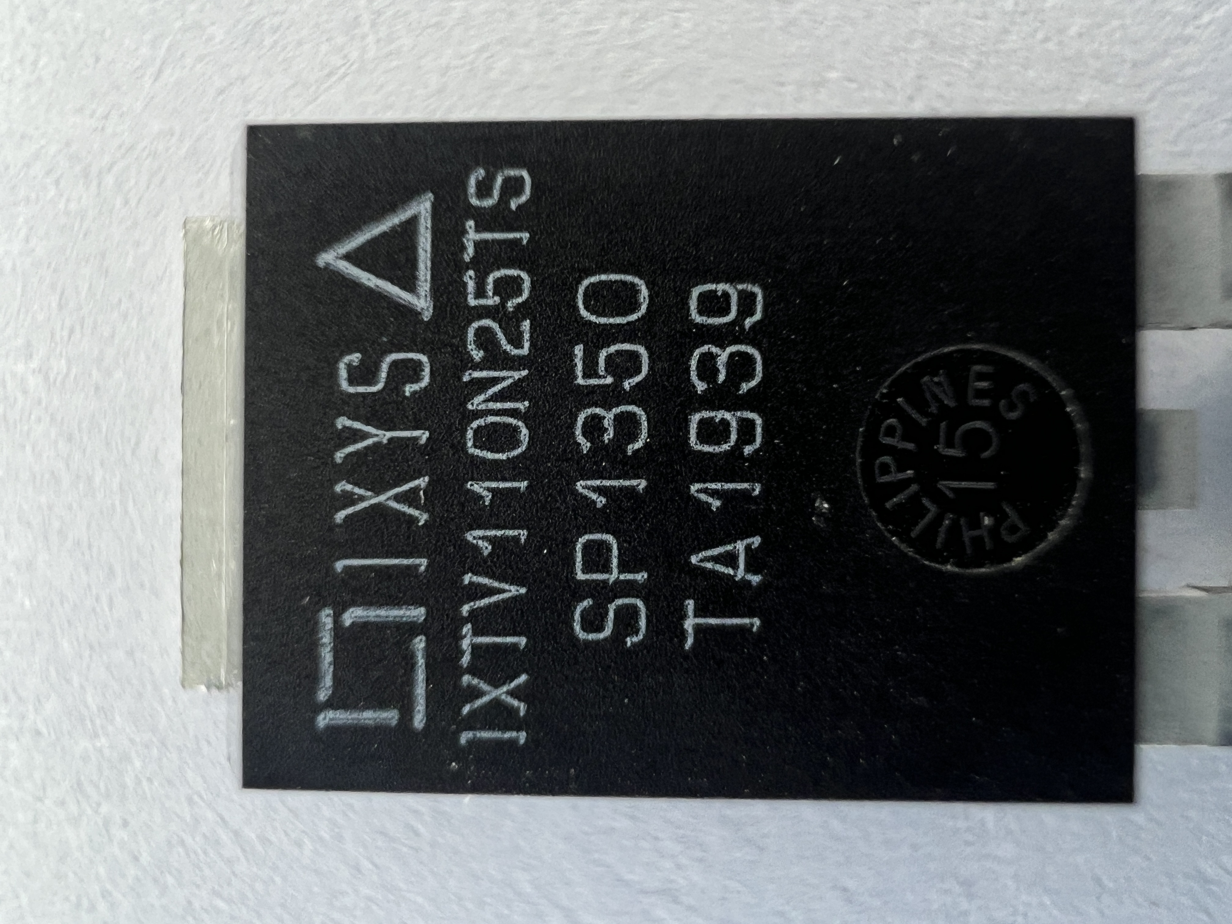 Транзистор IXTV110N25TS (PLUS-220)