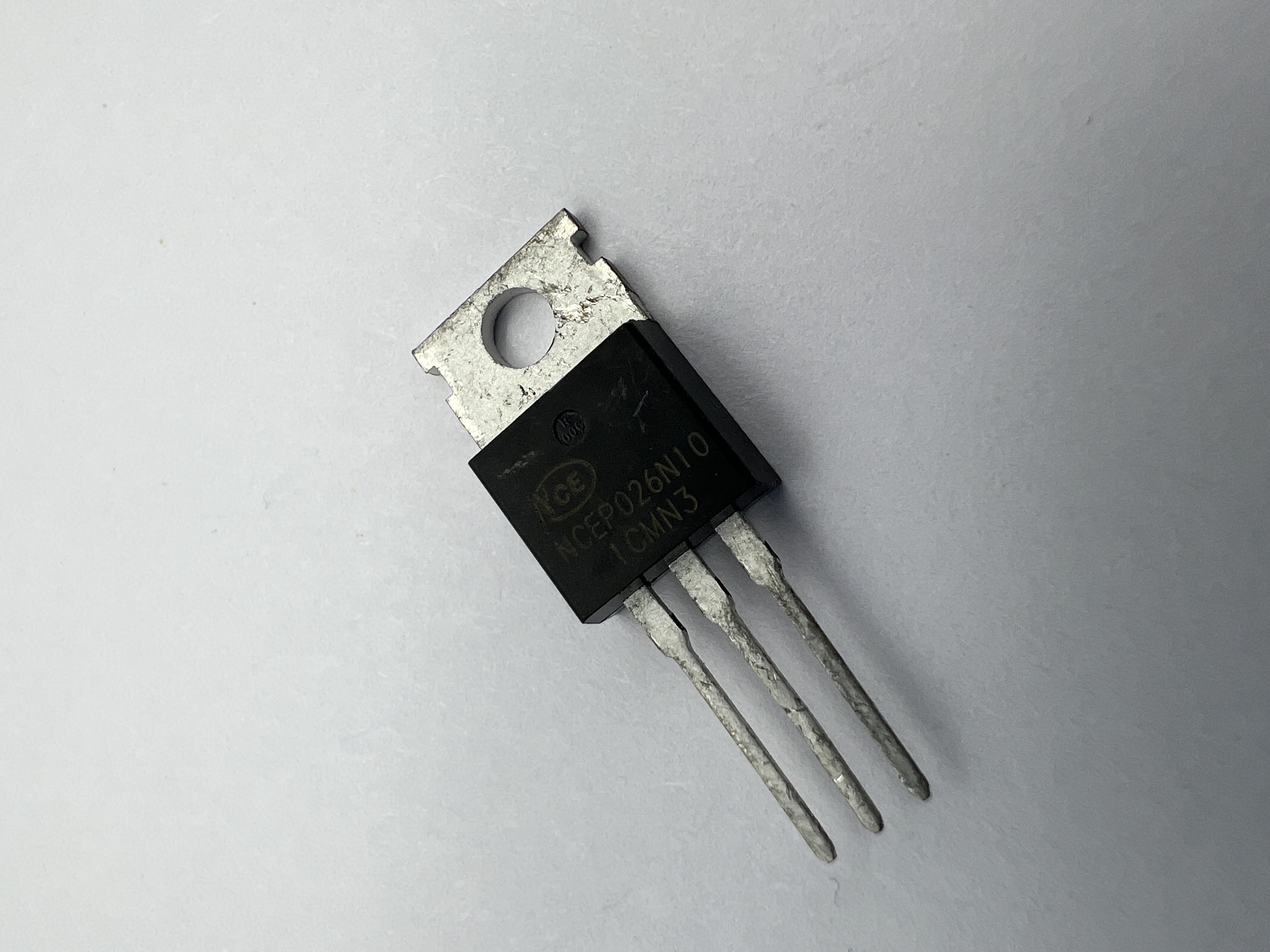Транзистор NCE026N10 (TO-220)