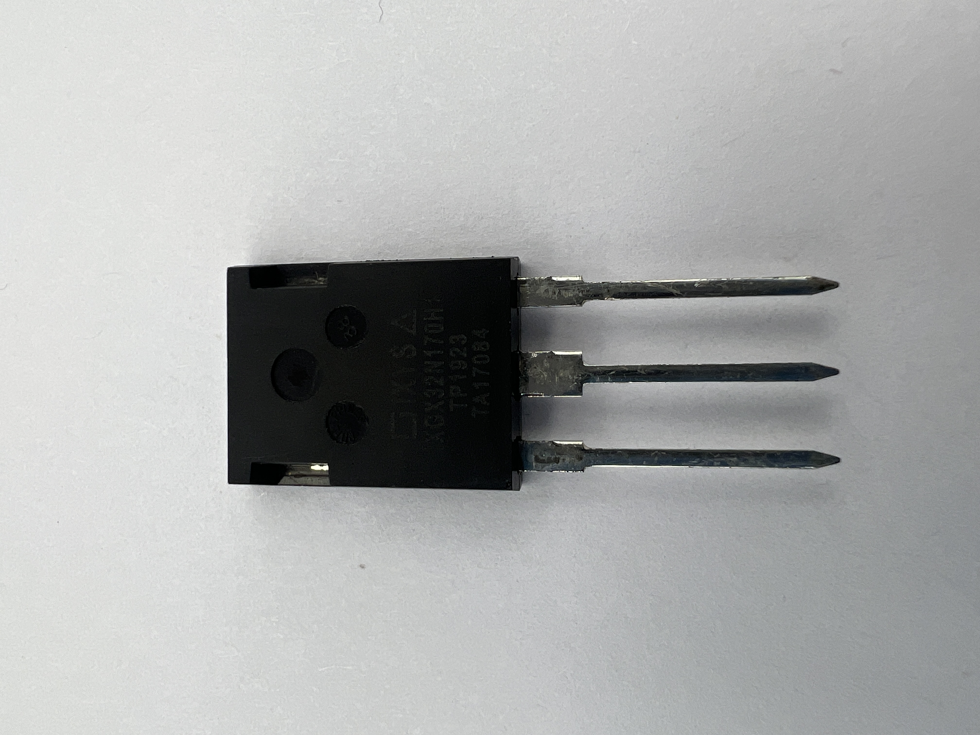 Транзистор IXGX32N170H1 (TO-247)