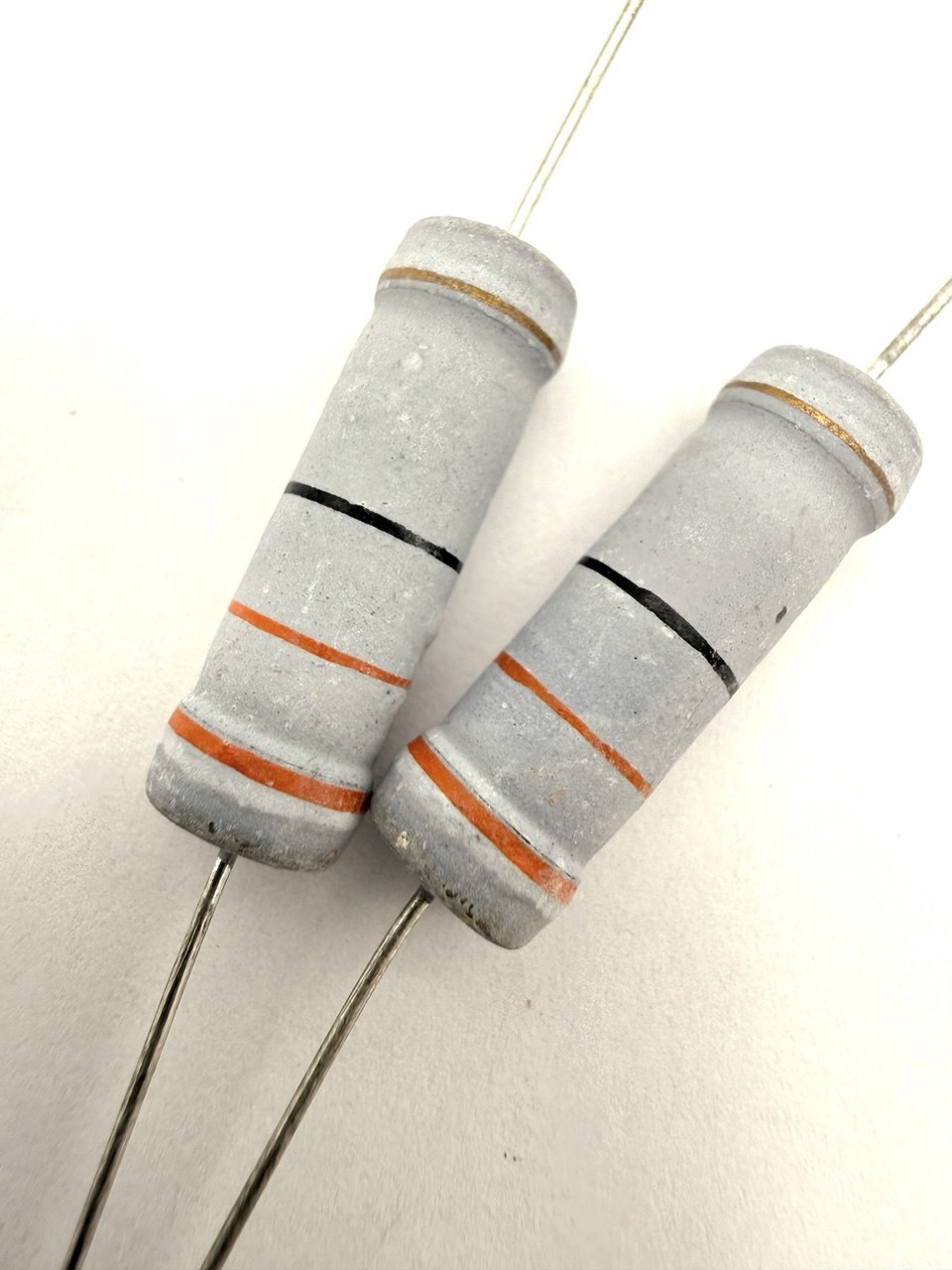 Резистор 5W 33R 5%