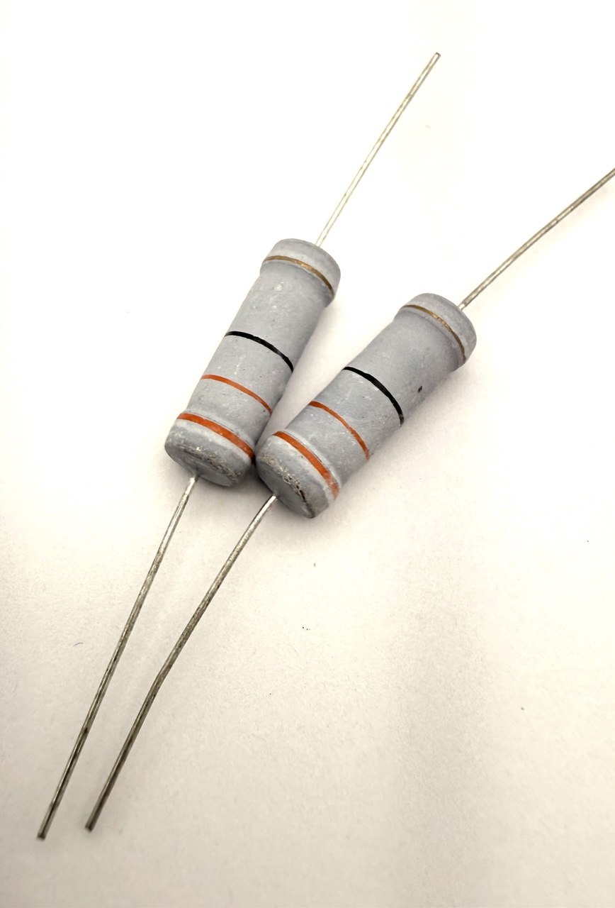 Резистор 5W 33R 5%