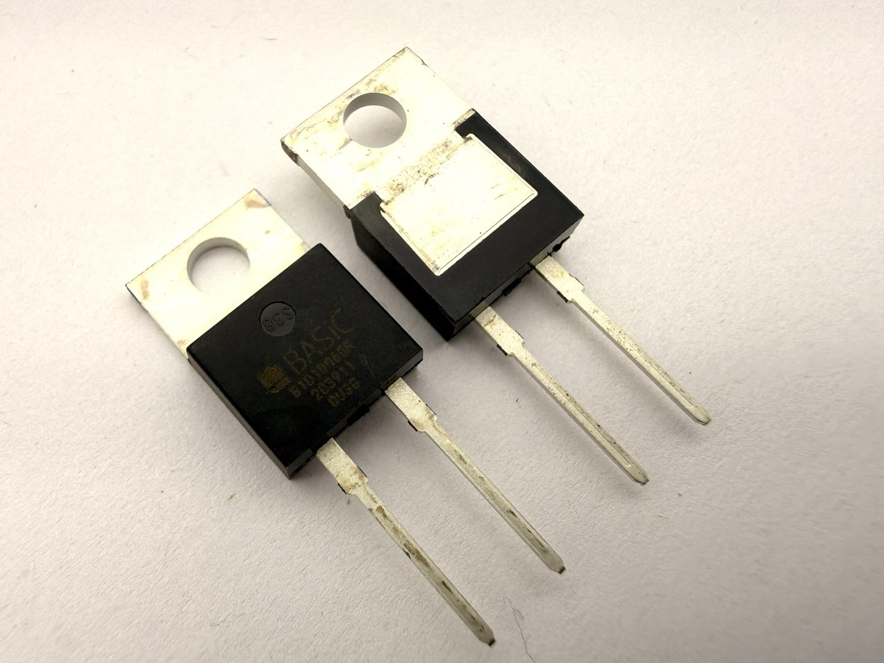Диод B1D10065K (TO-220) 650 В, 30 А