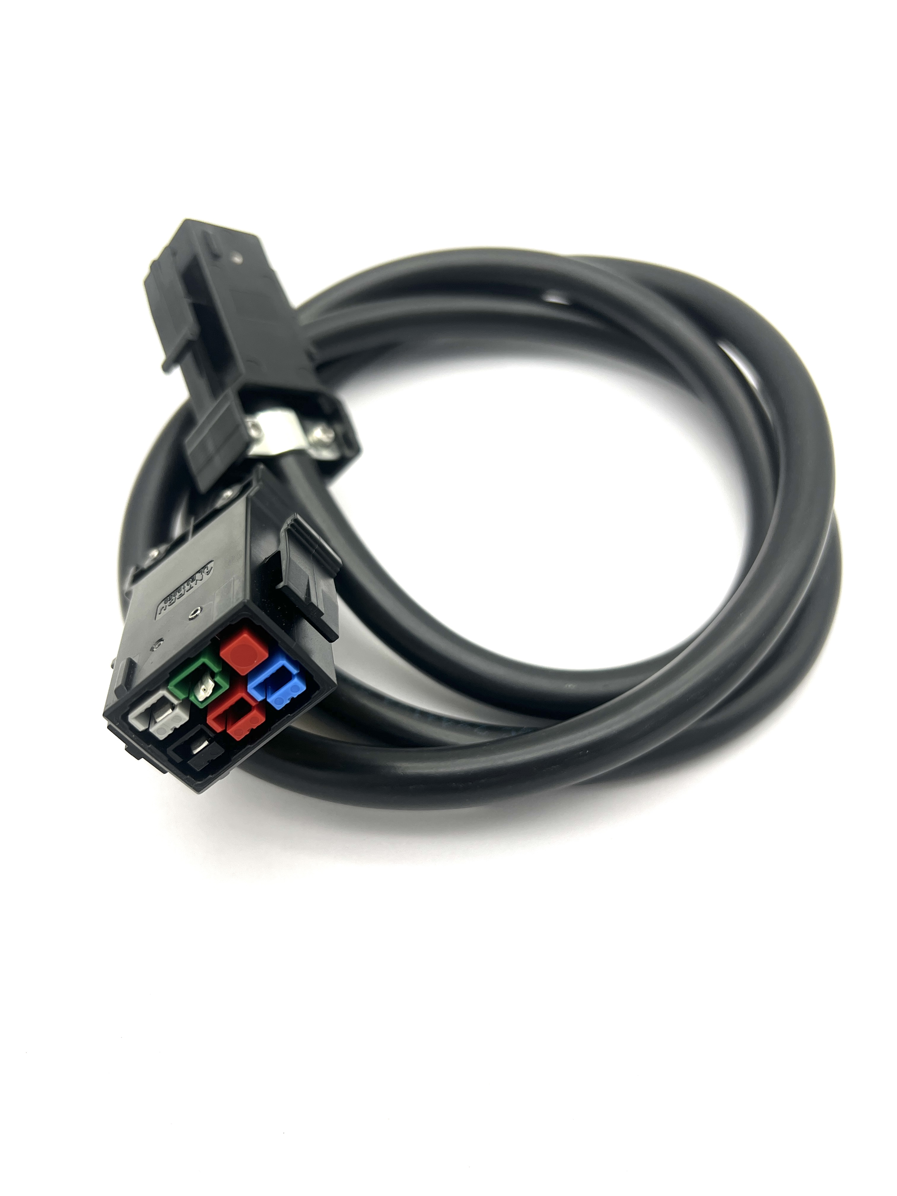 Кабель питания P33-P13 3х2,5, 20 А, 1,5м Гост