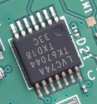 Микросхема SN74LVC74APWR (SOIC-14)