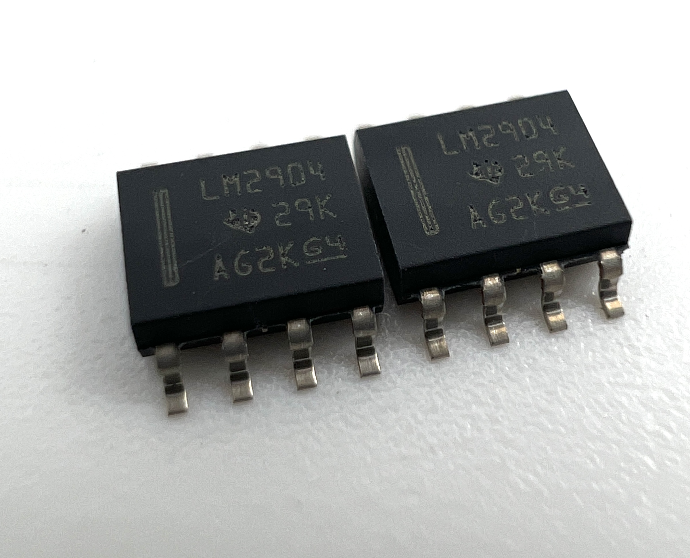 Микросхема LM2904DR (SOP-8)