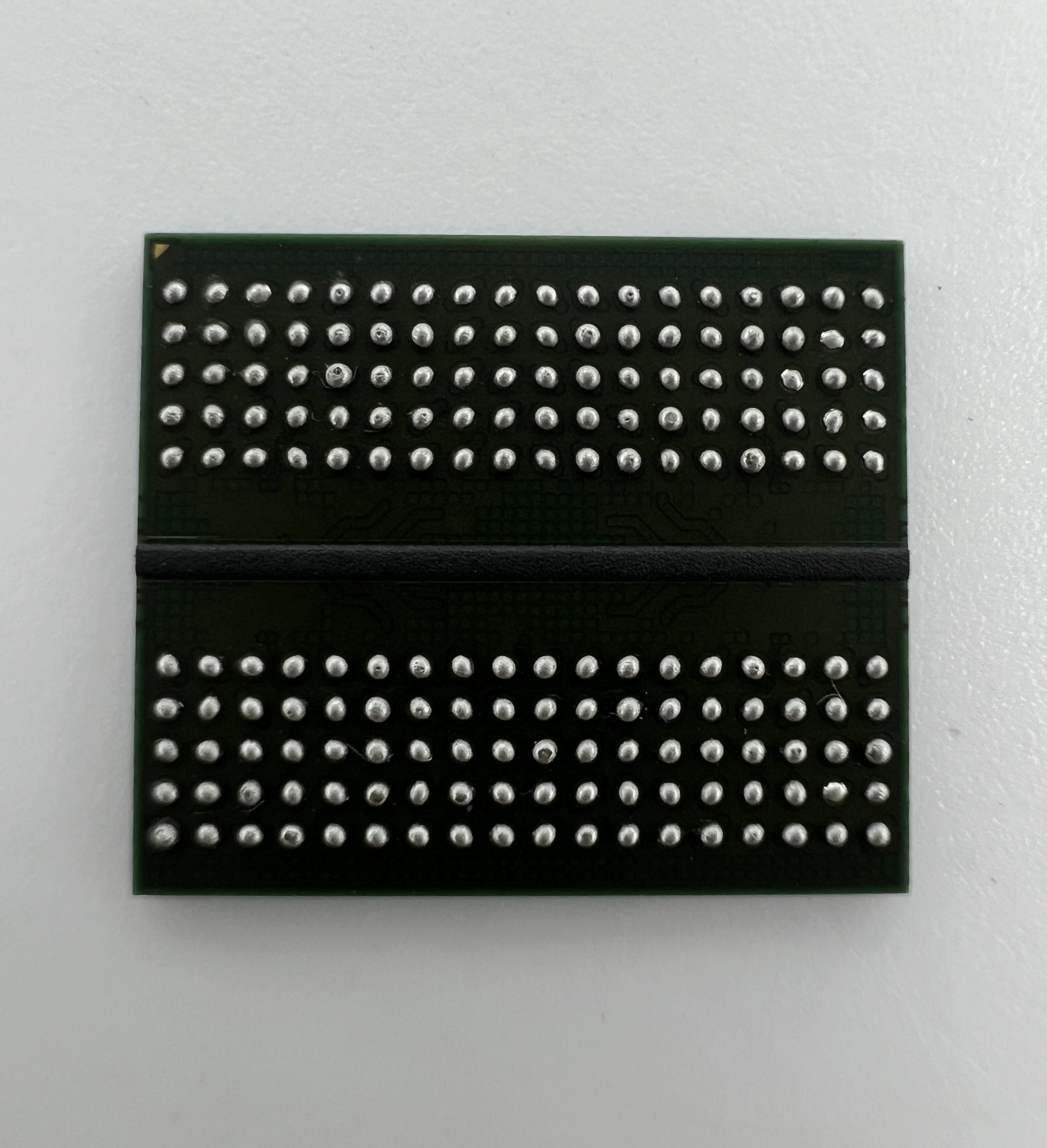 Микросхема K4Z80325BC-HC14 ref
