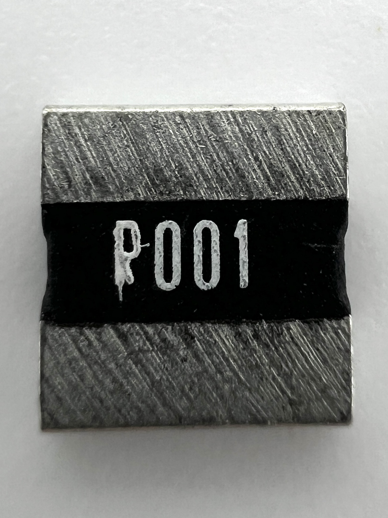 Резистор R001 SMD корпус 2725 (4 Watt)