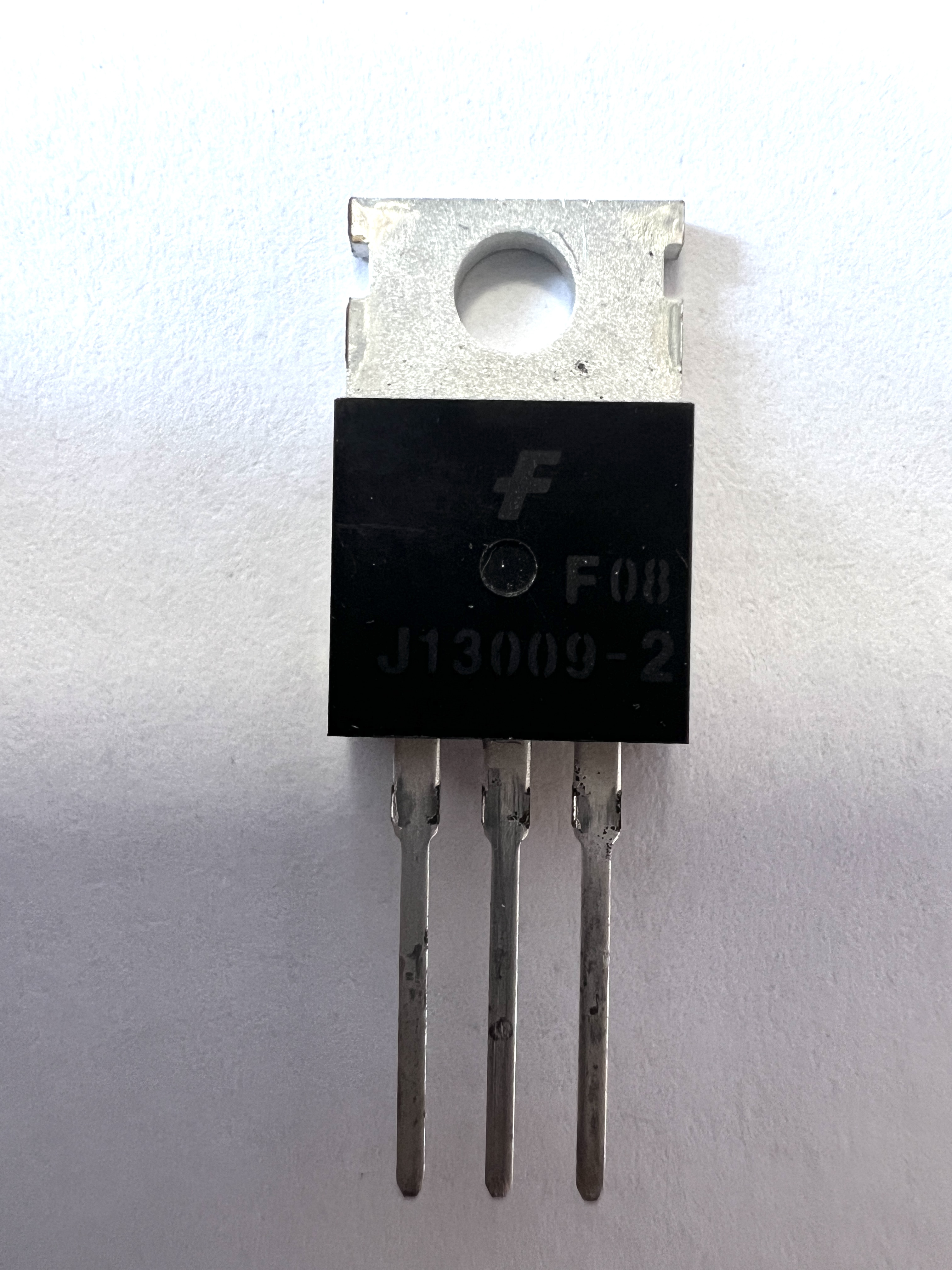 Транзистор FJP13009-2 (TO-220) 700 В, 9 А