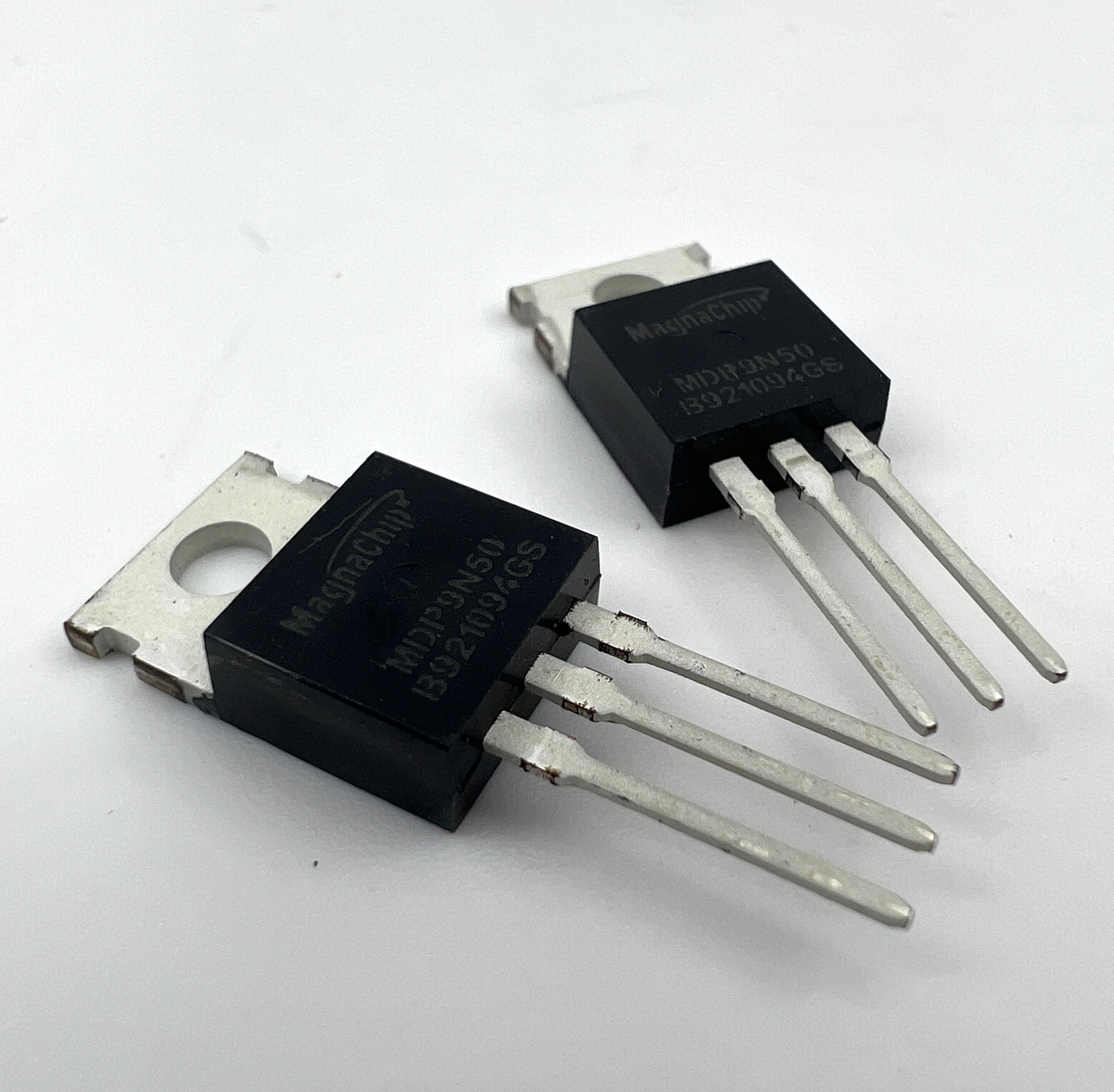 Транзистор MDP9N50TH (TO-220)