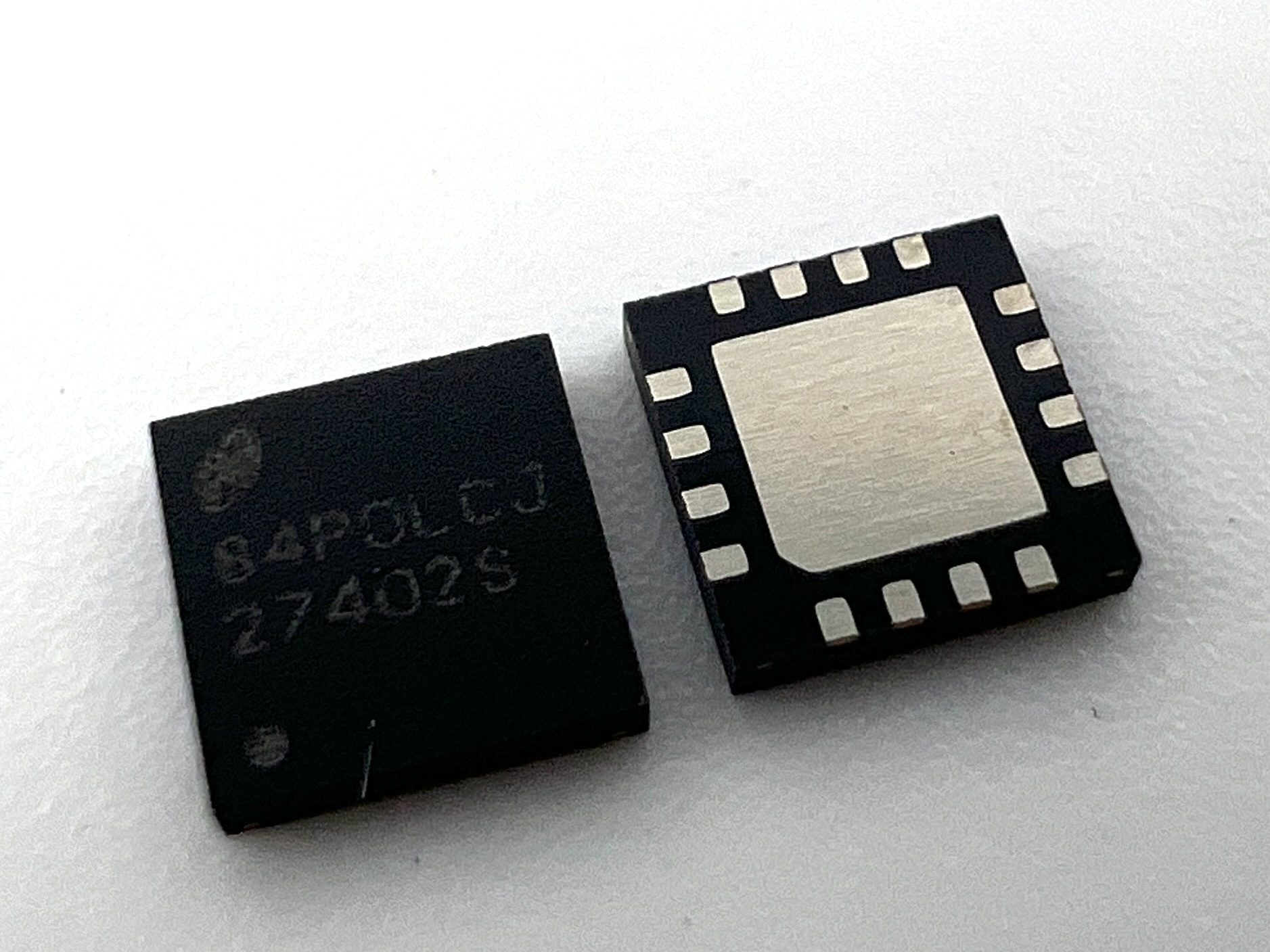 Микросхема LM27402S (WQFN-16)