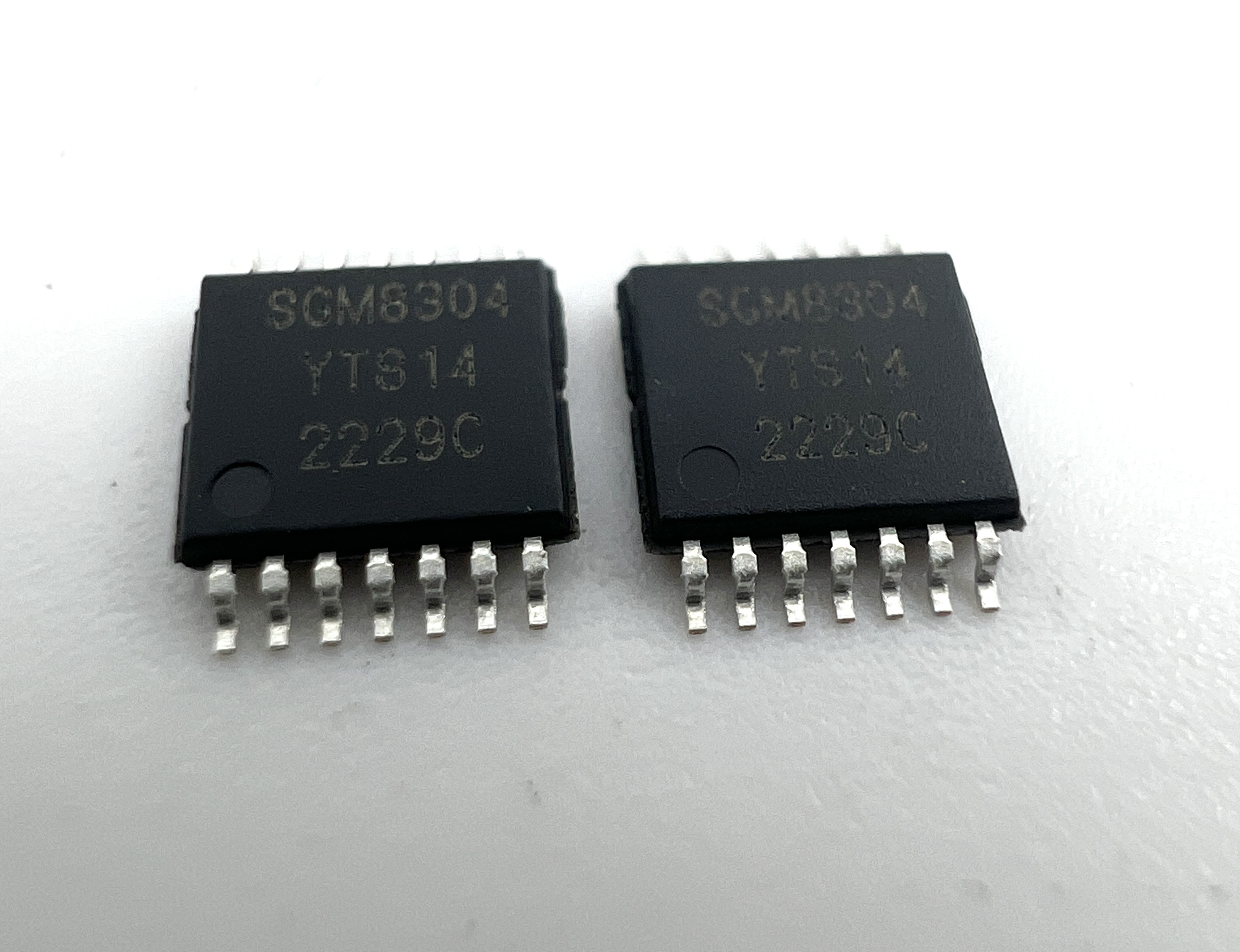 Микросхема SGM8304YTS14G/TR (TSSOP-14)
