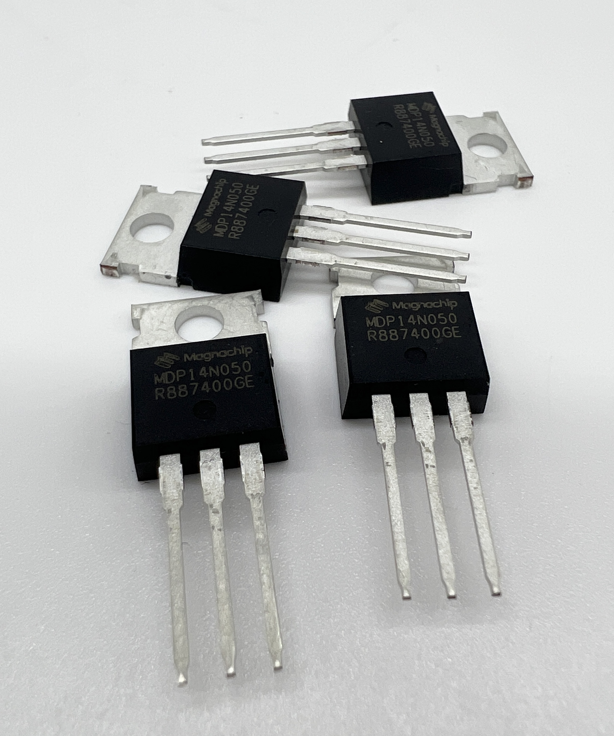 Транзистор MDP14N050TH (TO-220)