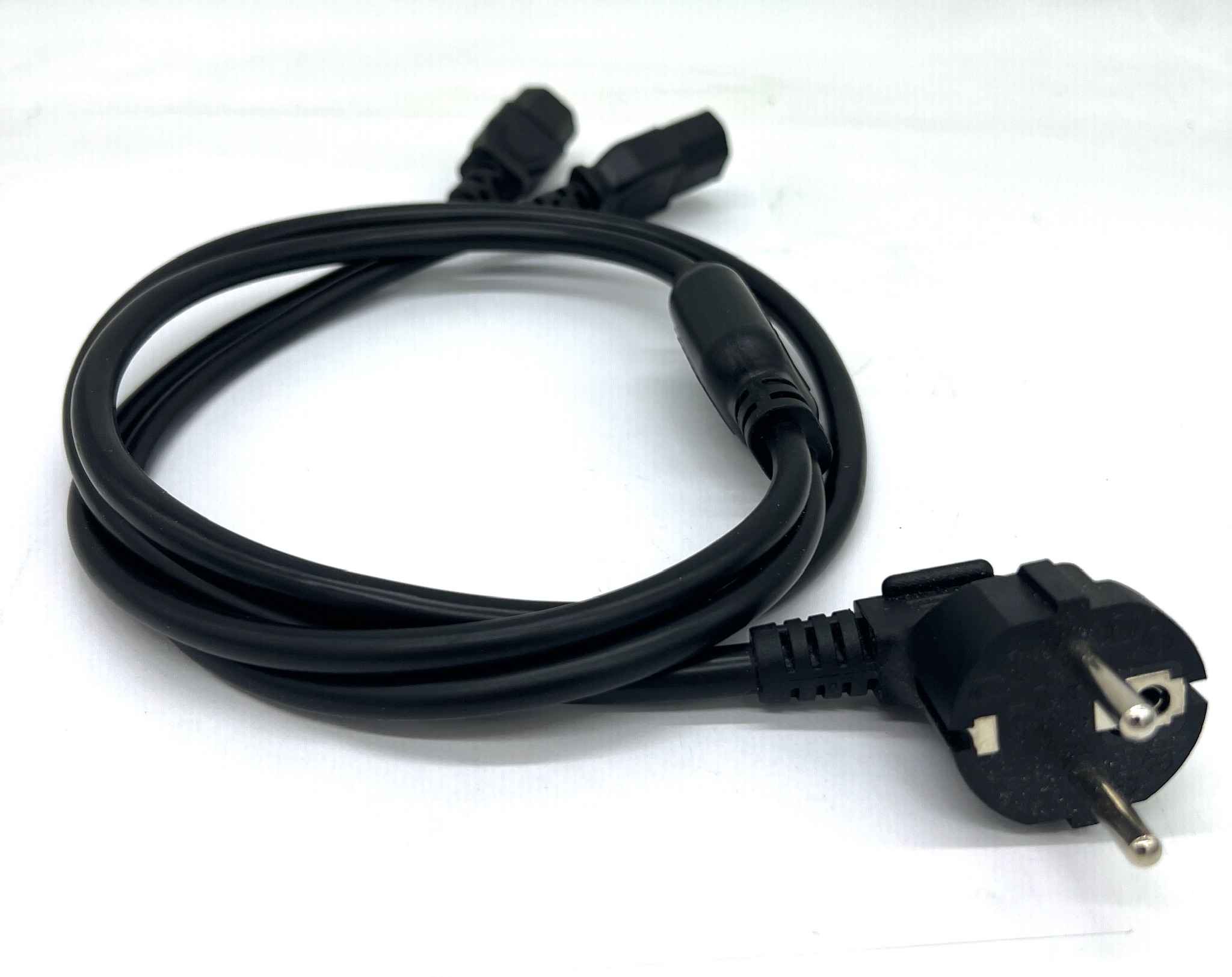 Кабель питания S22 3х2,5+2xC13 3х1,5 16А, 1,4 м