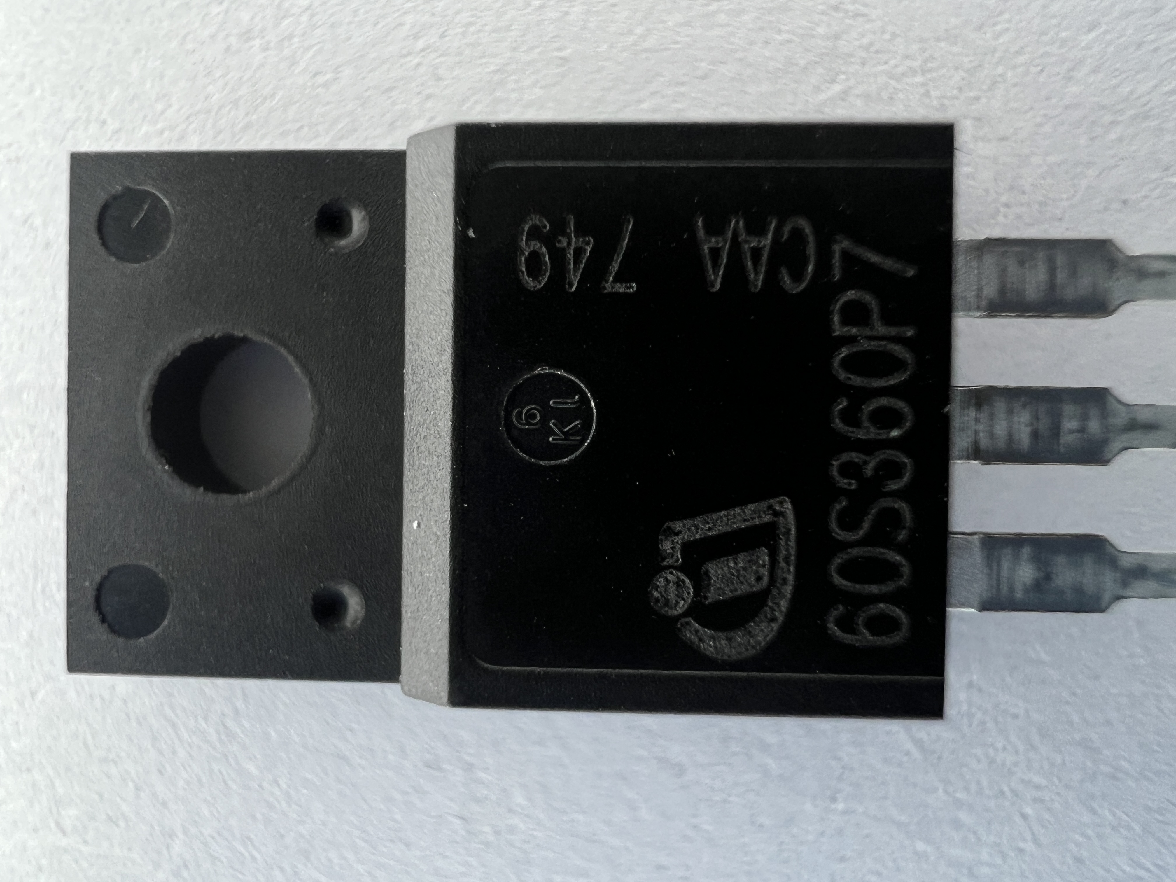 Транзистор IPA60R360P7 (TO-220F) 60S360P7