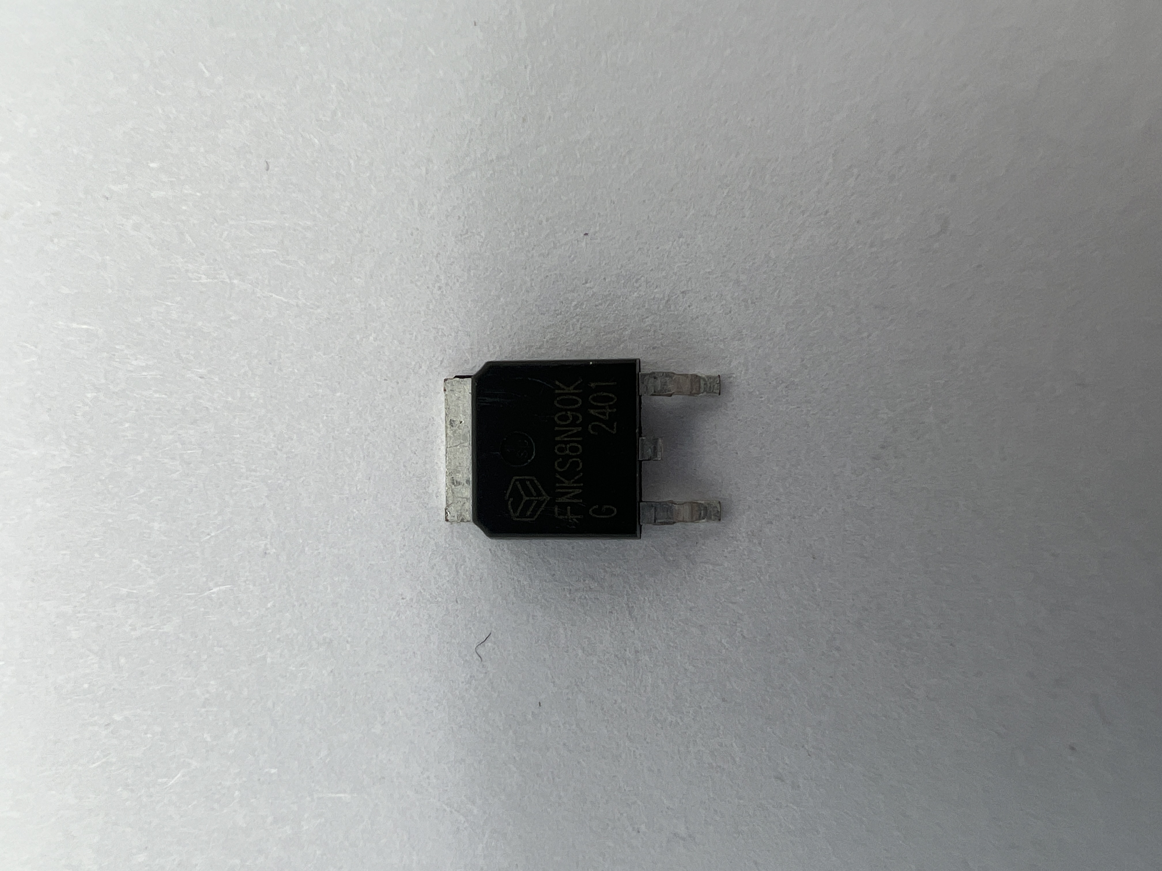Транзистор FNKS8N90K (DPAK, TO-252)