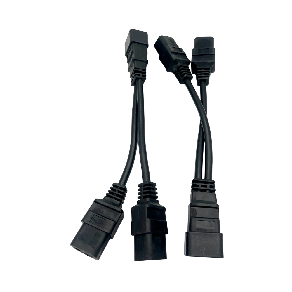 Кабель питания C20Х2ХС19, 3х1,5, 16А, 0,25 м