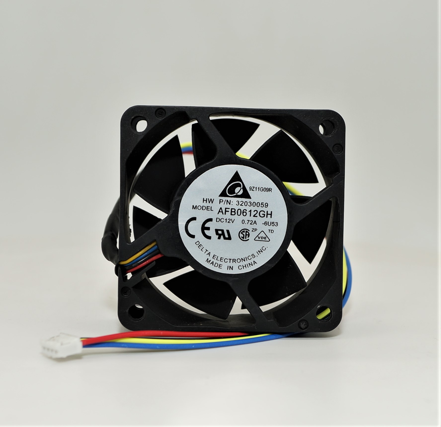 Кулер 60×60×25 мм, 5000 об., 12 В, 0,72 А, 4 pin, Mod:AFB0612GH Delta