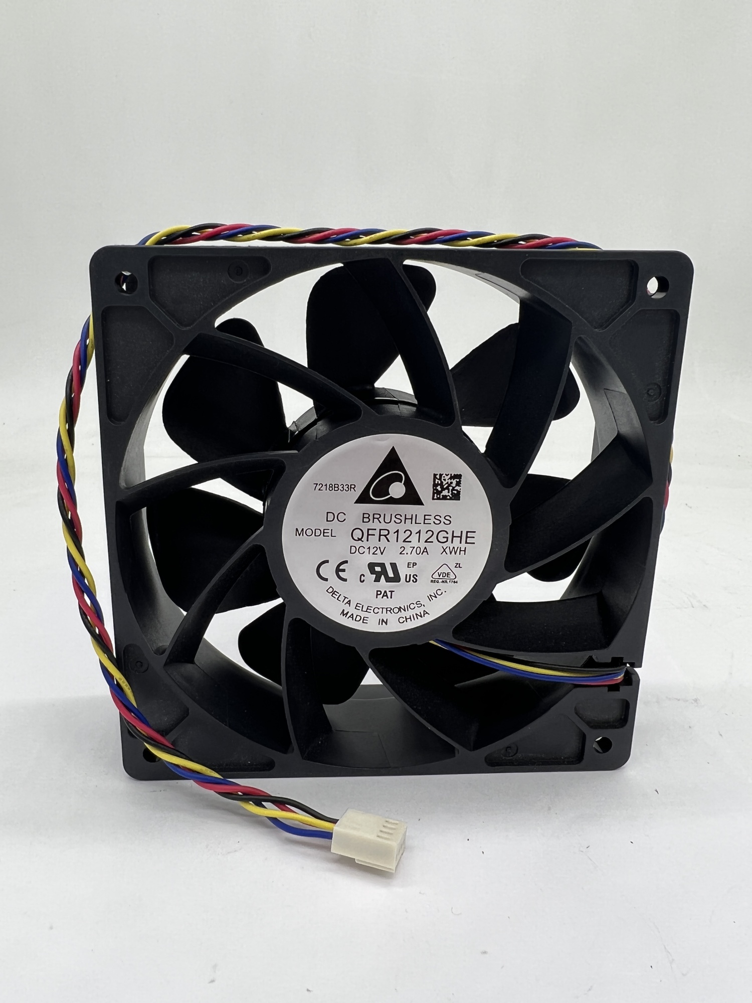 Кулер 120×120×38 мм, 6000 об., 12 В, 2,7 А, 4 pin., Mod: QFR1212GHE , BRUSHLESS Delta