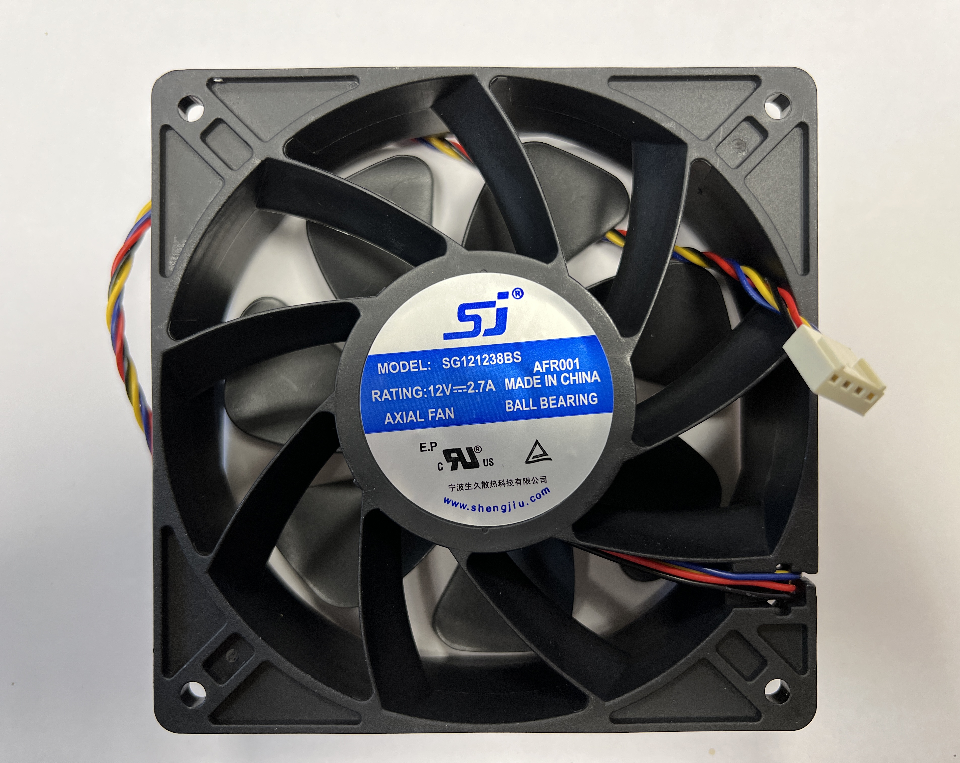 Кулер 120×120×38 мм, 6000 об., 12 В, 2,7 А, 4 pin., Mod: SG121238BS, SJ