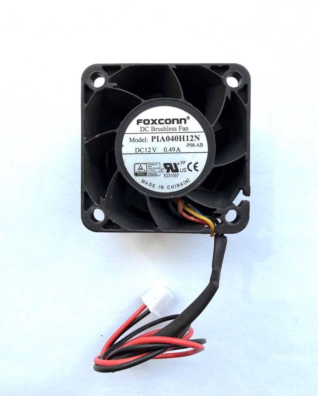 Кулер 40×40×28 мм, 12 В, 0,49 А, 2 pin PIA040H12N