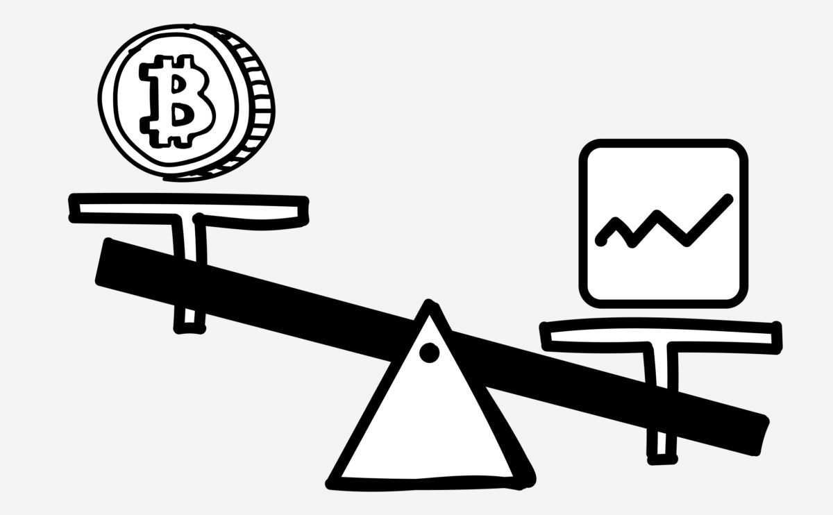 «Реагирует на любой шорох». Аналитик дал прогноз по крипторынку на неделю