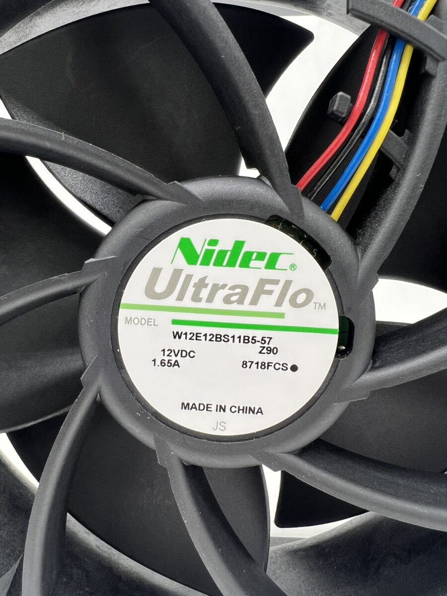 Кулер 120X120X38 мм, 6000 об., 12V, 1,65A, 4 pin., Mod:W12E12BS11B5-57 , UltraFlo, Nidec, Original — изображение 2