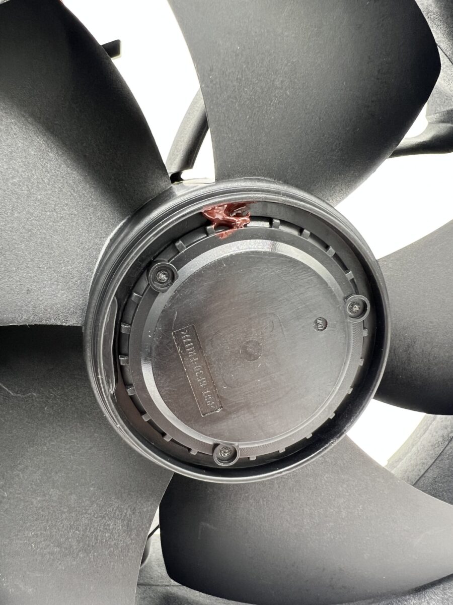 Кулер 120X120X38 мм, 6000 об., 12V, 1,65A, 4 pin., Mod:W12E12BS11B5-57 , UltraFlo, Nidec, Original — изображение 5