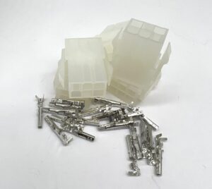 Вилка на кабель 4.2мм 6pin с контактами