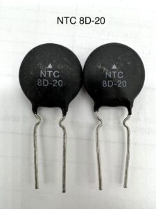 Термистор NTC 8D-20