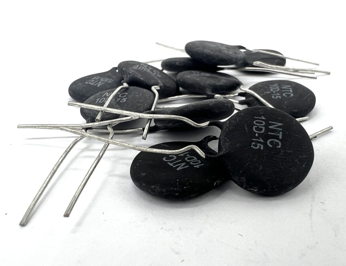 Термистор NTC 10D-15 — изображение 2