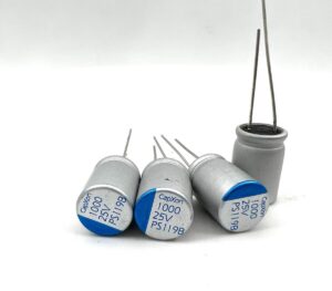 Конденсатор 25V 1000mF 10×12 PS117B
