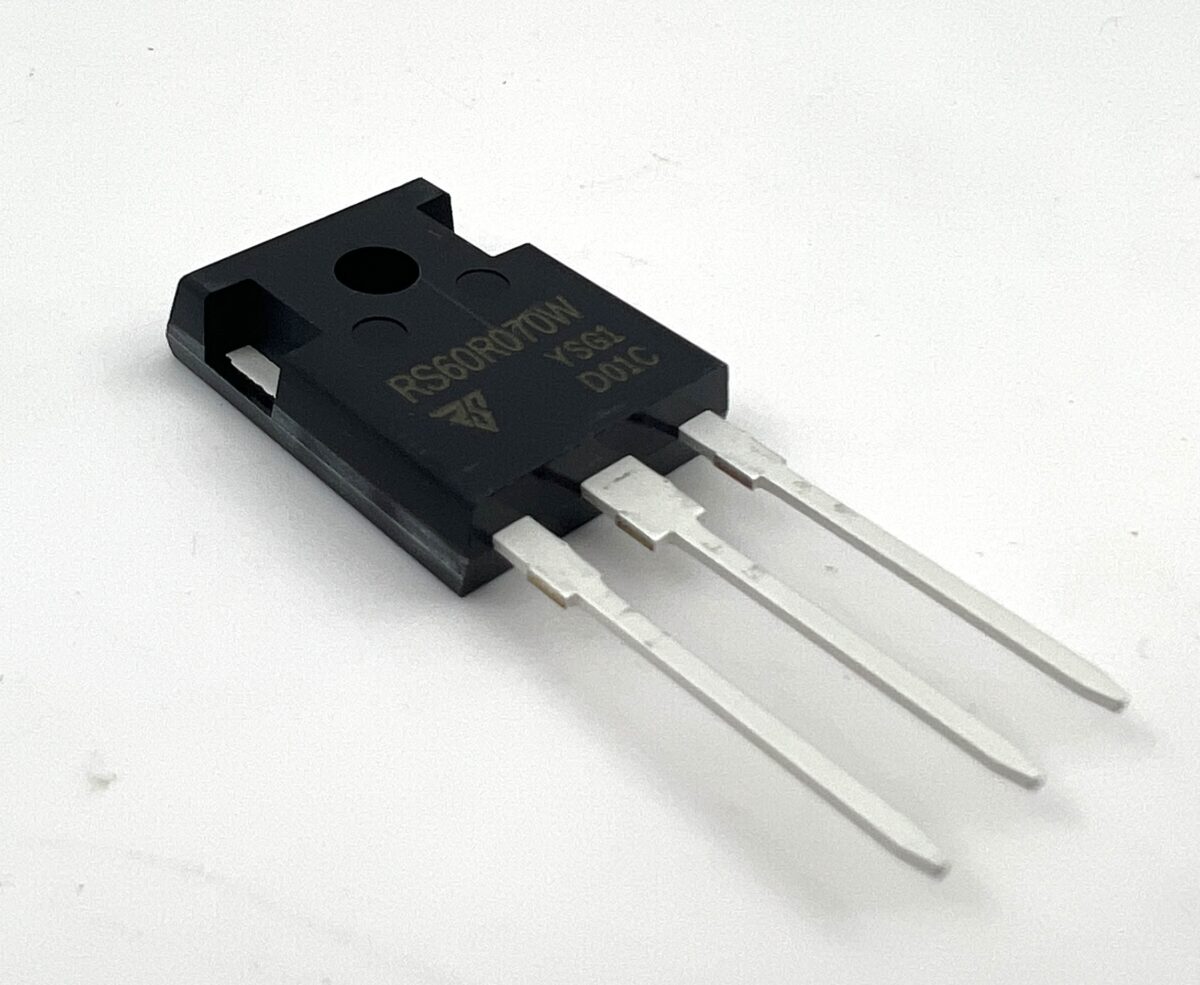 Транзистор RS60R070W (TO-247)