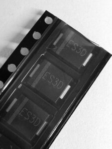 Диод ES3D (DO-214AB) SMC