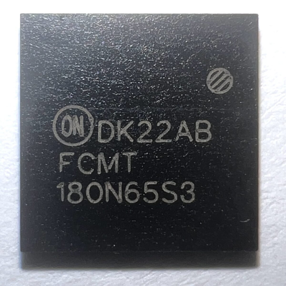 Транзистор FCMT180N65S3 (PQFN4 8×8 2P)